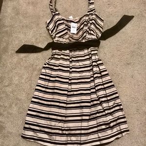 BNWT Maternity Dress, Size L